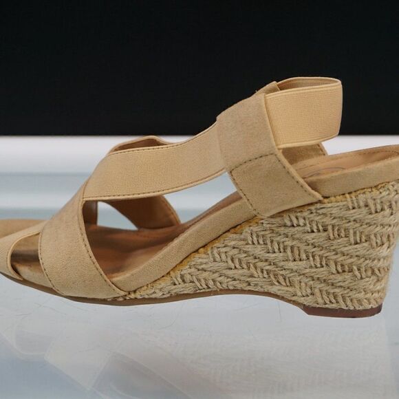 Mootsies Tootsies Mostriding Espadrille Wedges Womens Shoes - Picture 2 of 9